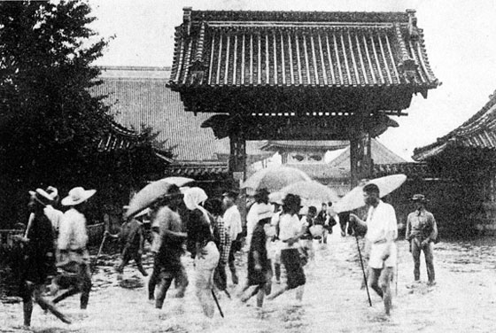 明治四三年（1910年）の浅草本願寺 03